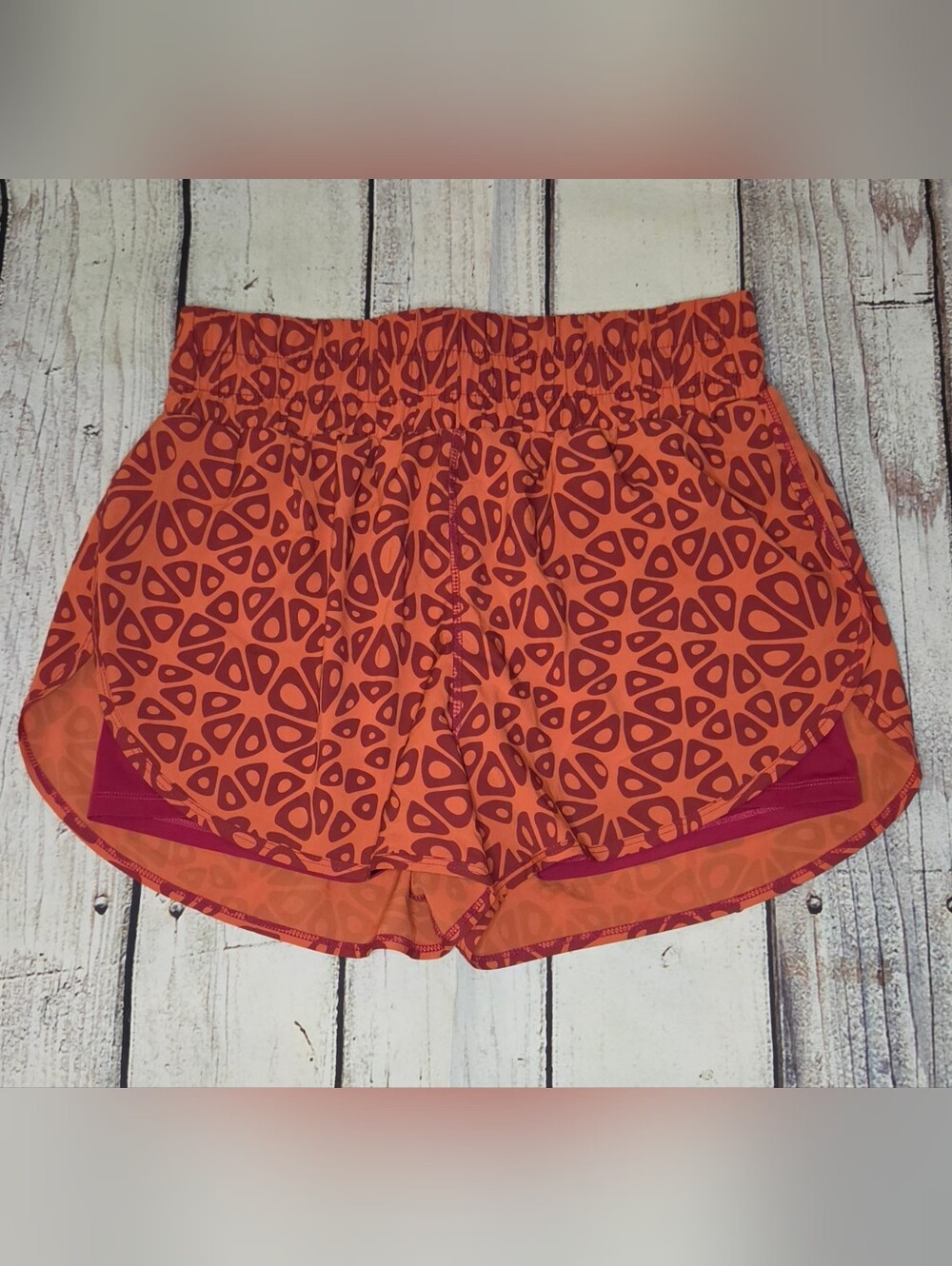 Vitality Women’s Orange Patterned Athletic Shorts XL
